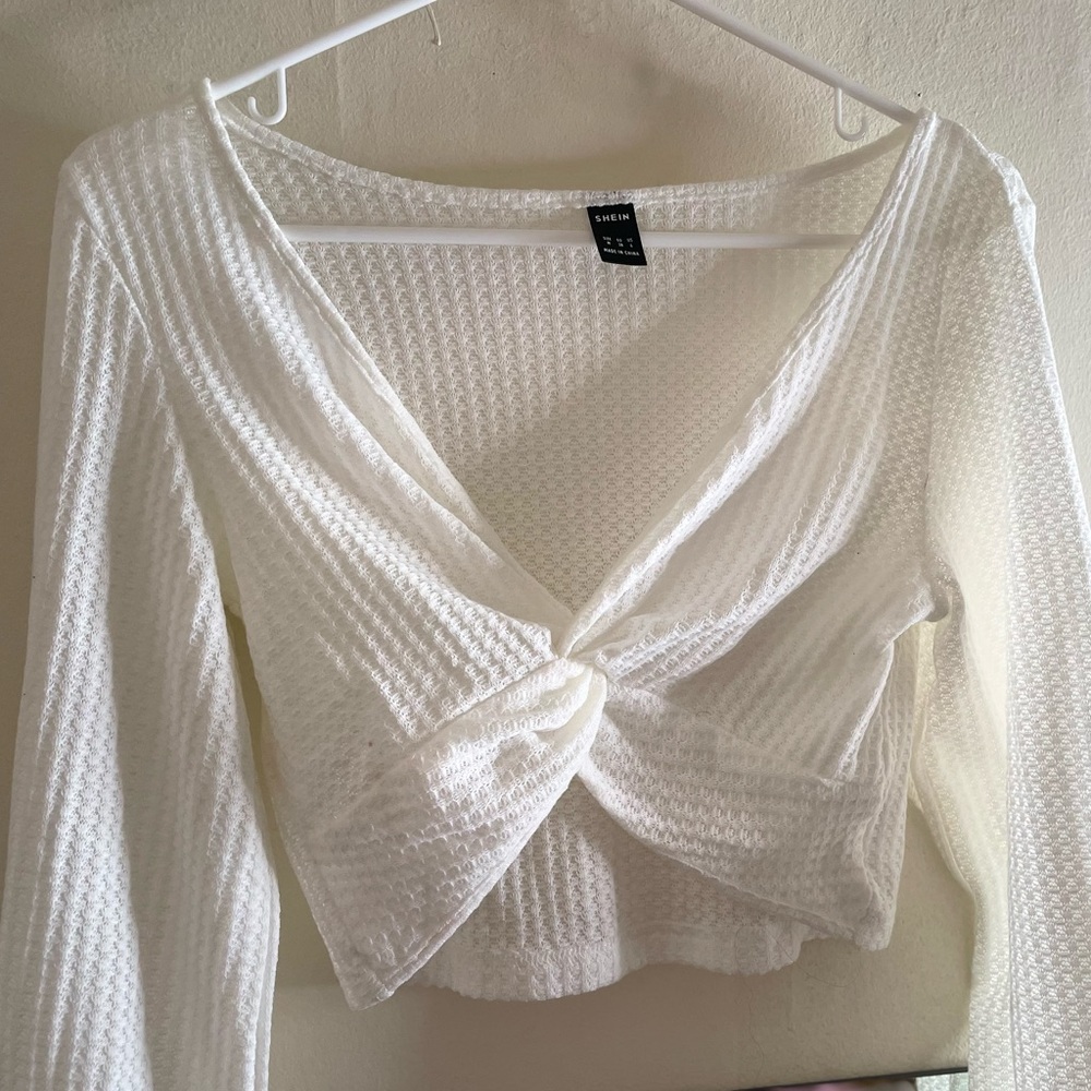 Brand: SHEIN Size: Medium Color: White
